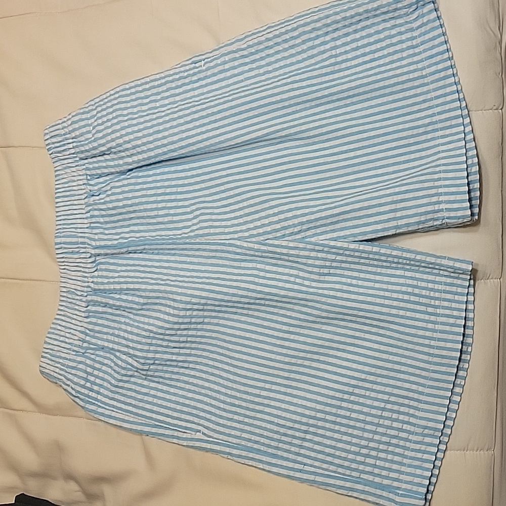 Kelly's Kids boys size 6-7 shorts